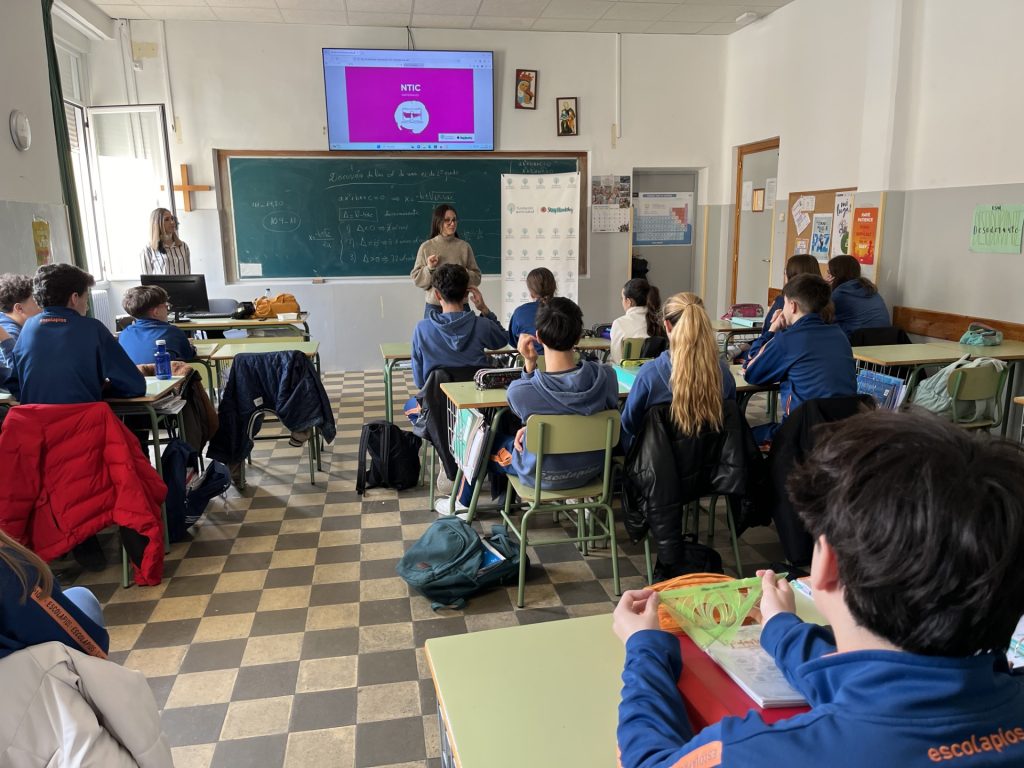 QuirónSalud forma a escolares de Albacete